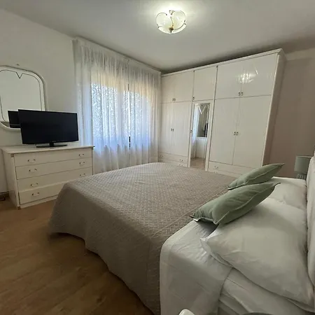 La Casa Nella Roccia *
